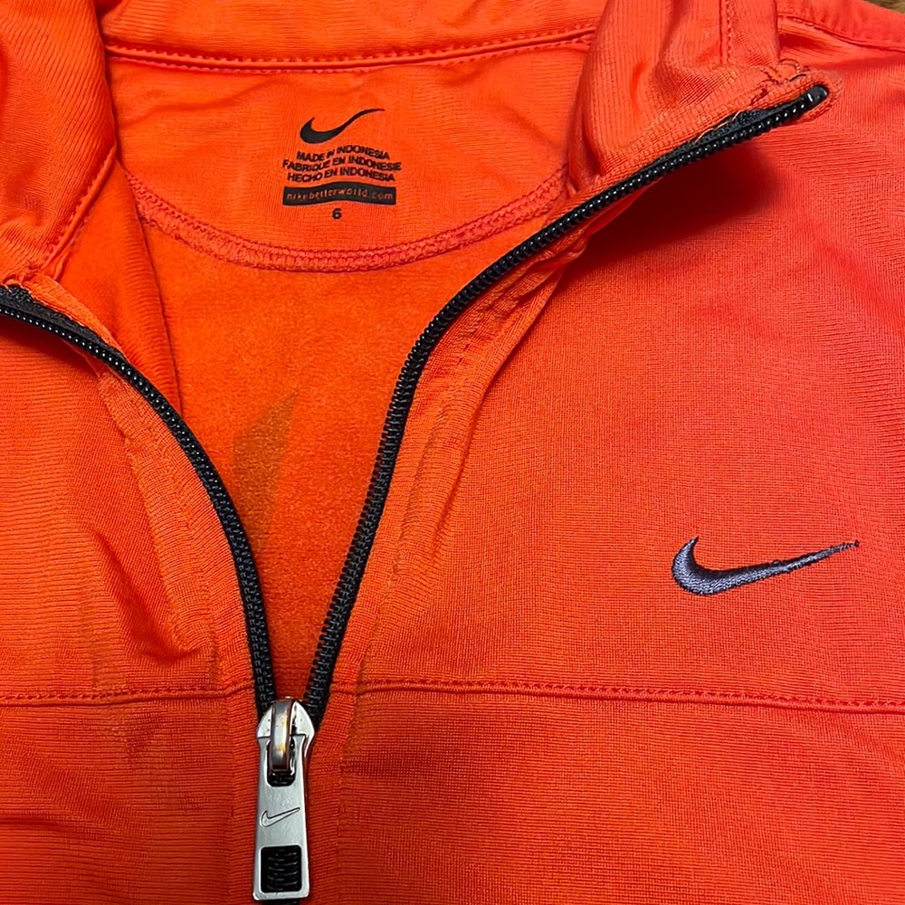 Boys Nike lightweight zip up